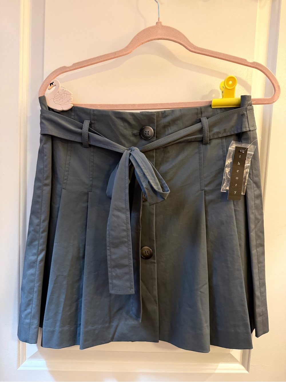NWT Theory Grey Pleated Skater Skirt with Buttons and Tie Belt Y2K